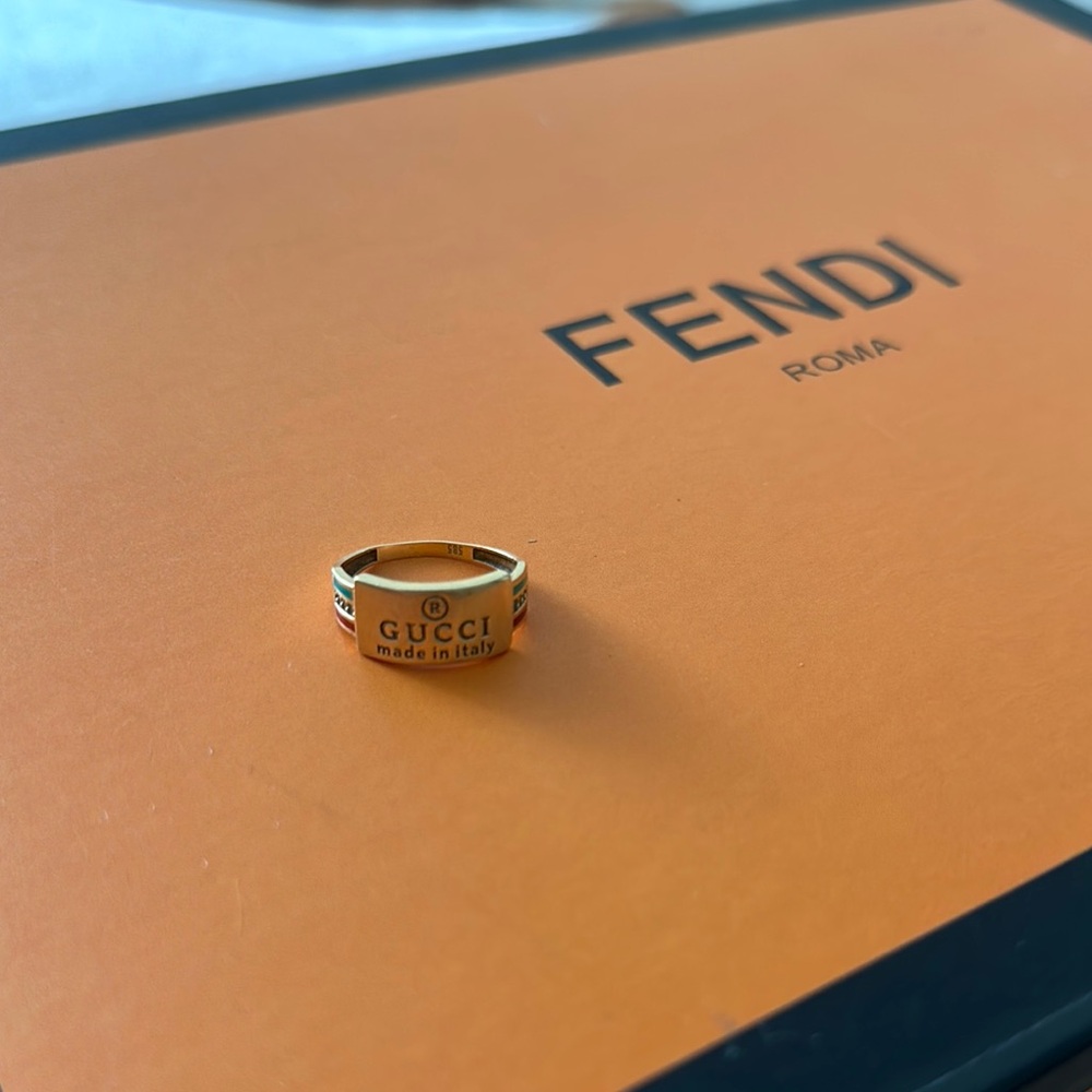 Gucci Gold Ring - Elegant Men's Accessory